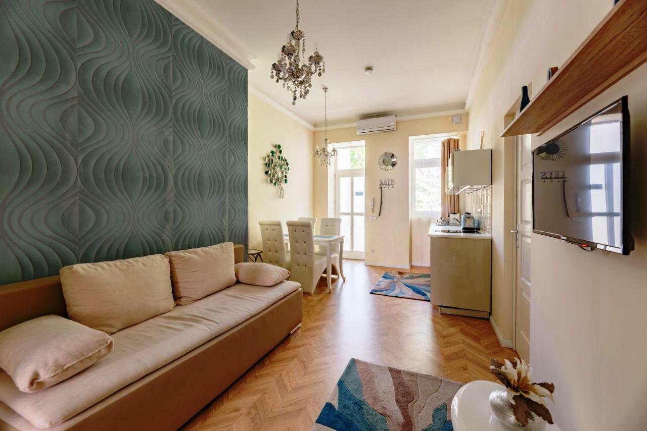 Bp Design Hotel And Apartman Будапеща Екстериор снимка